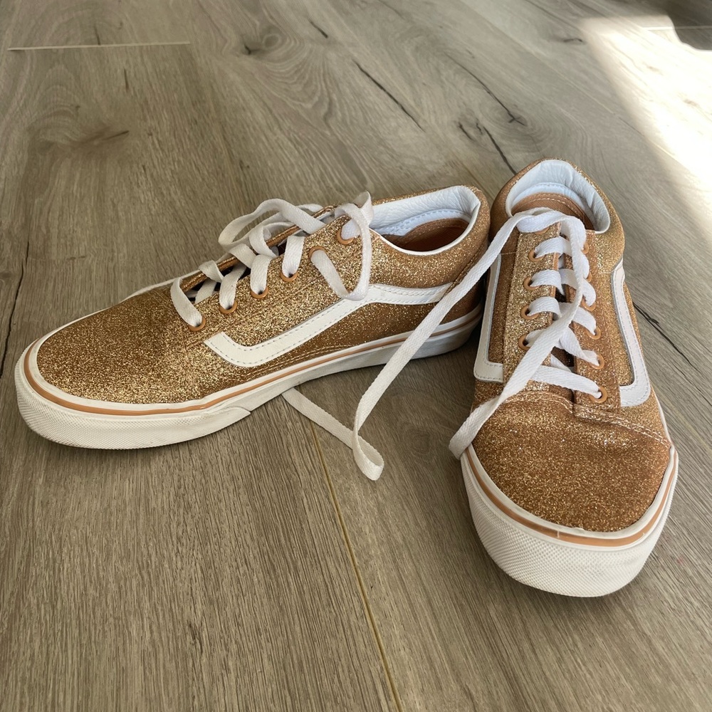 Glitter vans